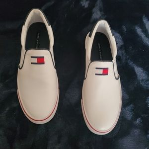Tommy Hilfiger tennis shoes